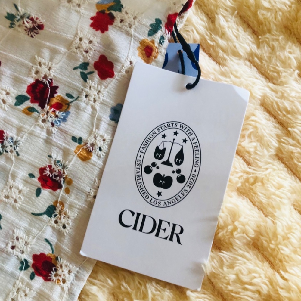 Cider Cream Floral Ruffle Tie-Front Tank Top - Picture 6 of 8